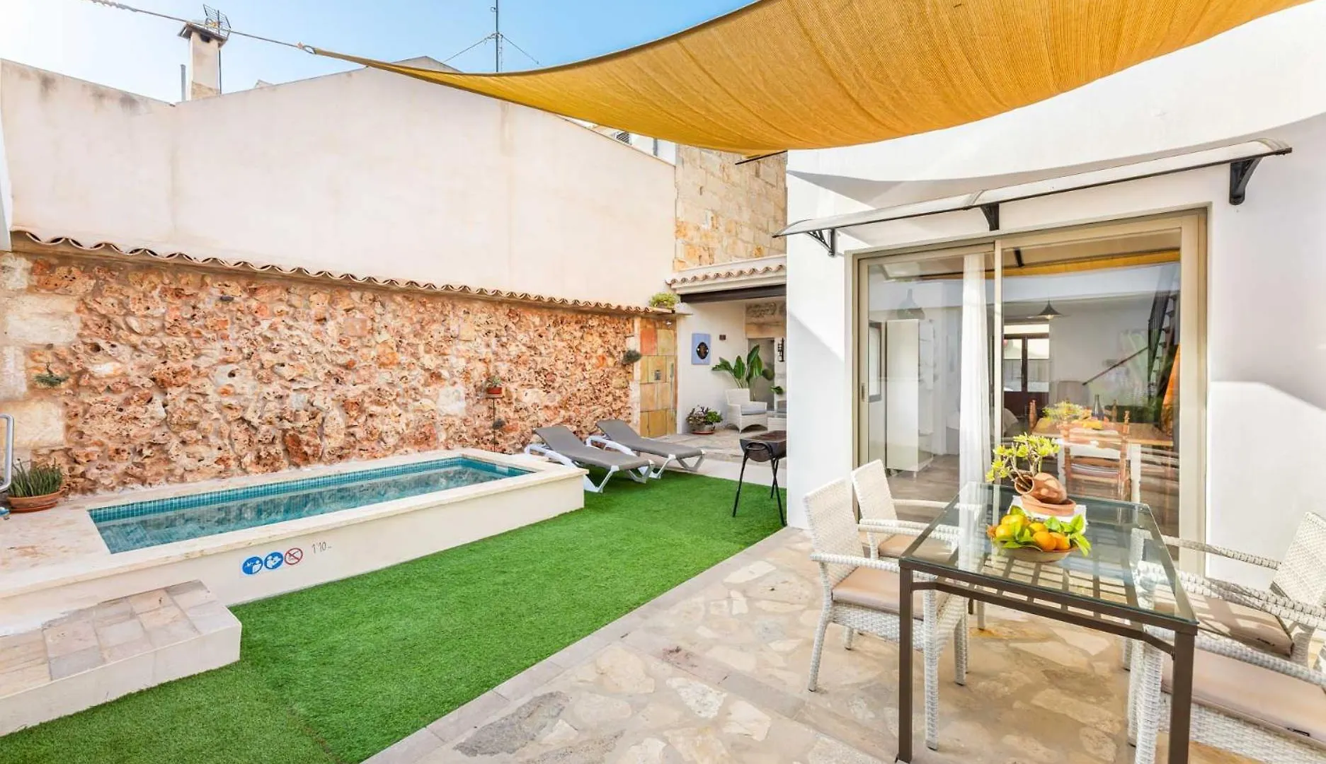 YupiHome Holiday Home S'Abellar Santa Margalida